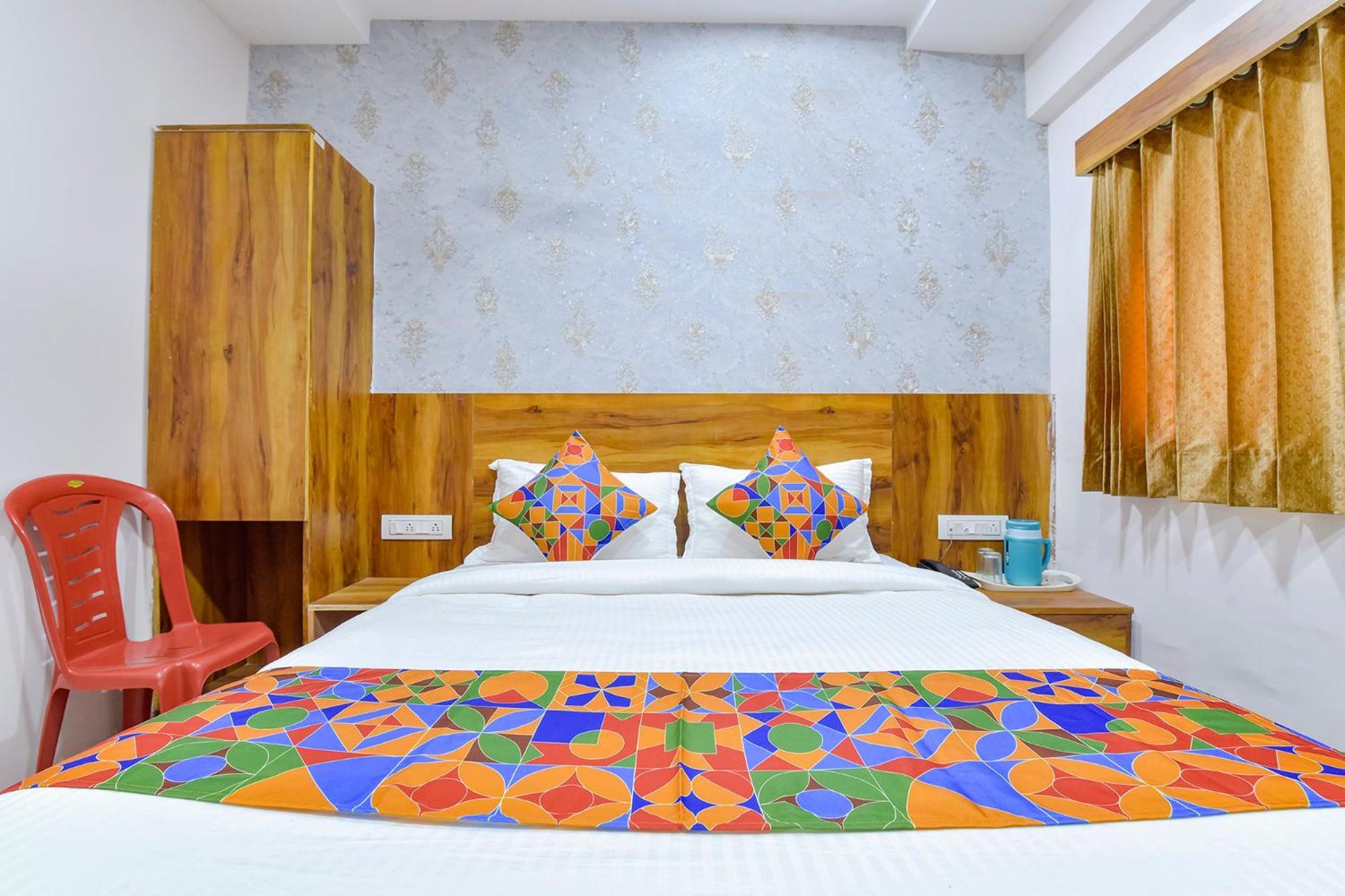 Fabhotel Star Ahmadabad Zewnętrze zdjęcie