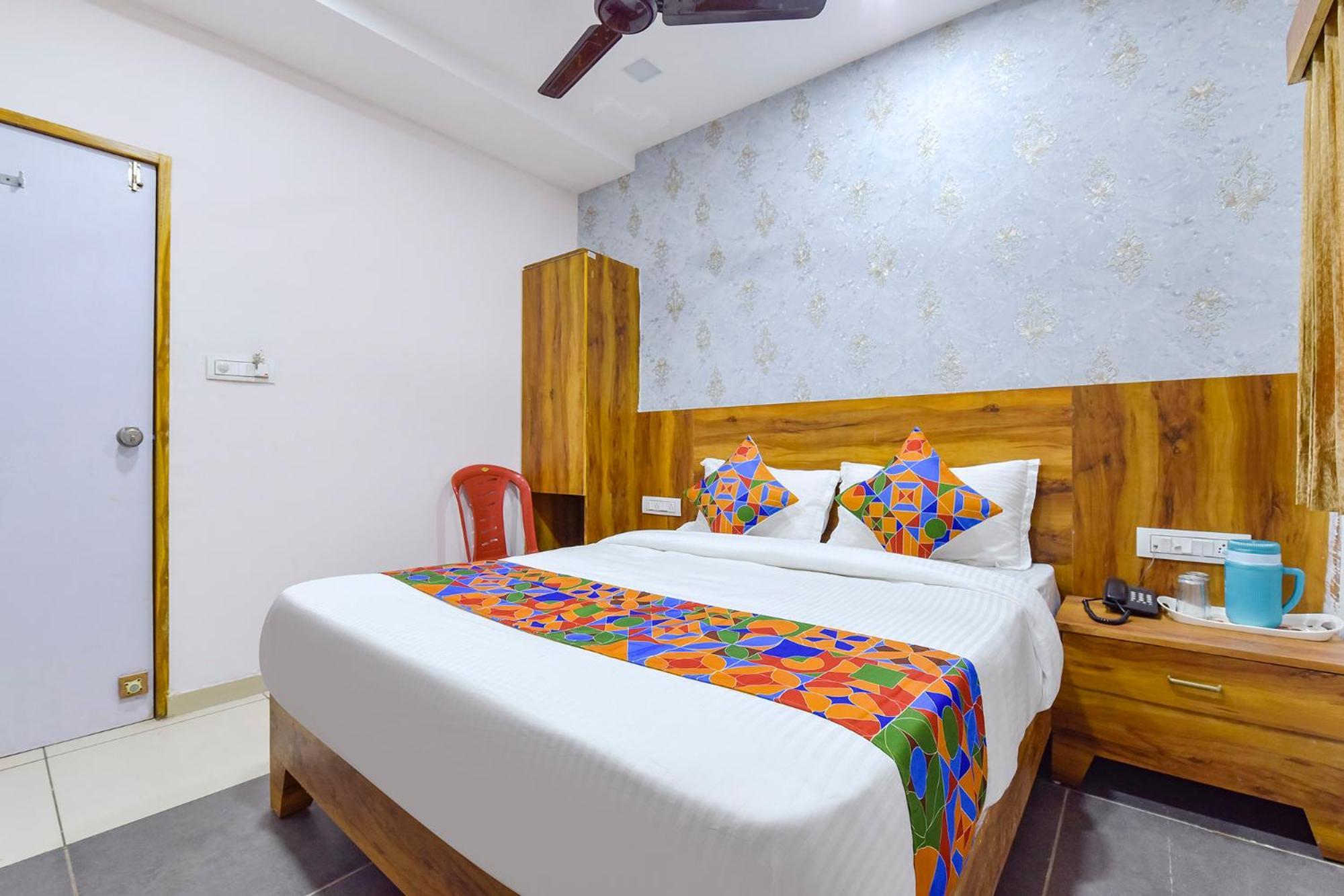 Fabhotel Star Ahmadabad Zewnętrze zdjęcie